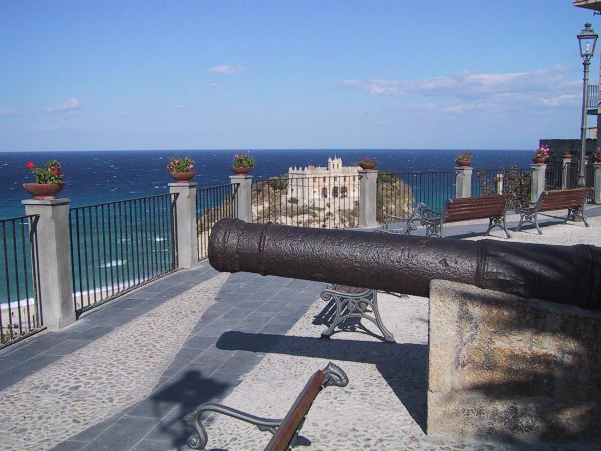 Casa Calieri Hotel Tropea Luaran gambar